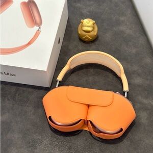 Apple Airmax Orange Wireless Headphones